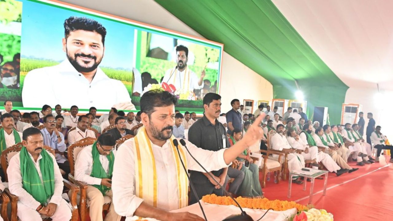 Indira Soura Giri Jala Vikasam