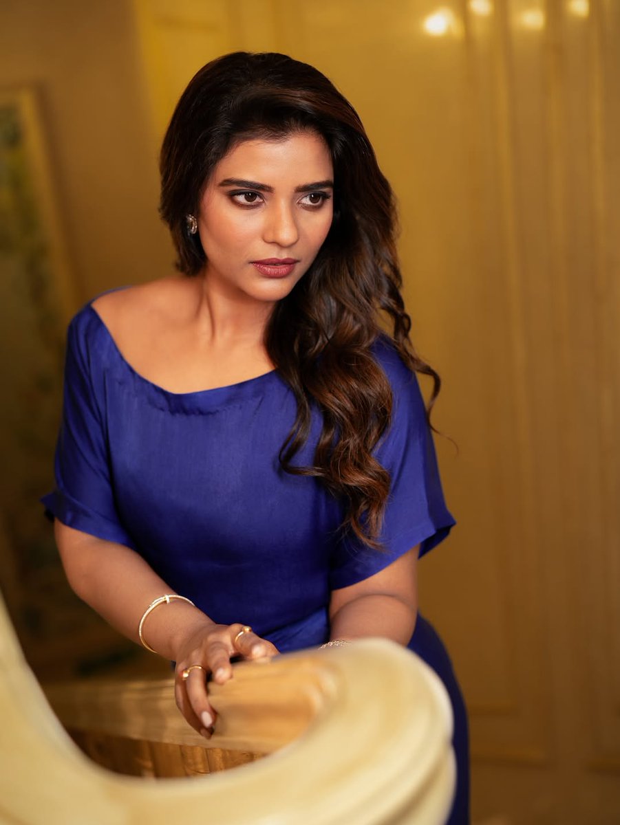 ఫోటోషూట్‌లో కాన్ఫిడెంట్ గ్లామర్‌తో మెరిసిన ఐశ్వర్య రాజేష్