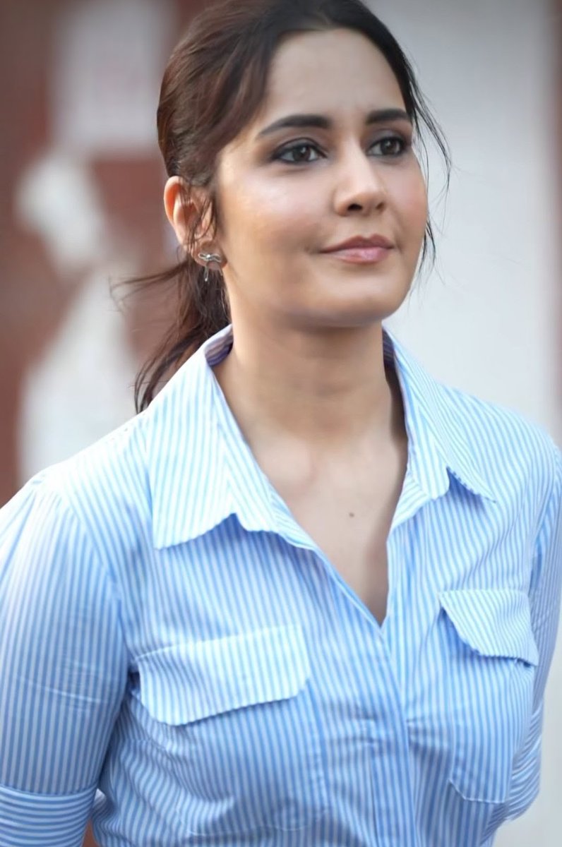 Rashii Khanna soft and graceful portrait look