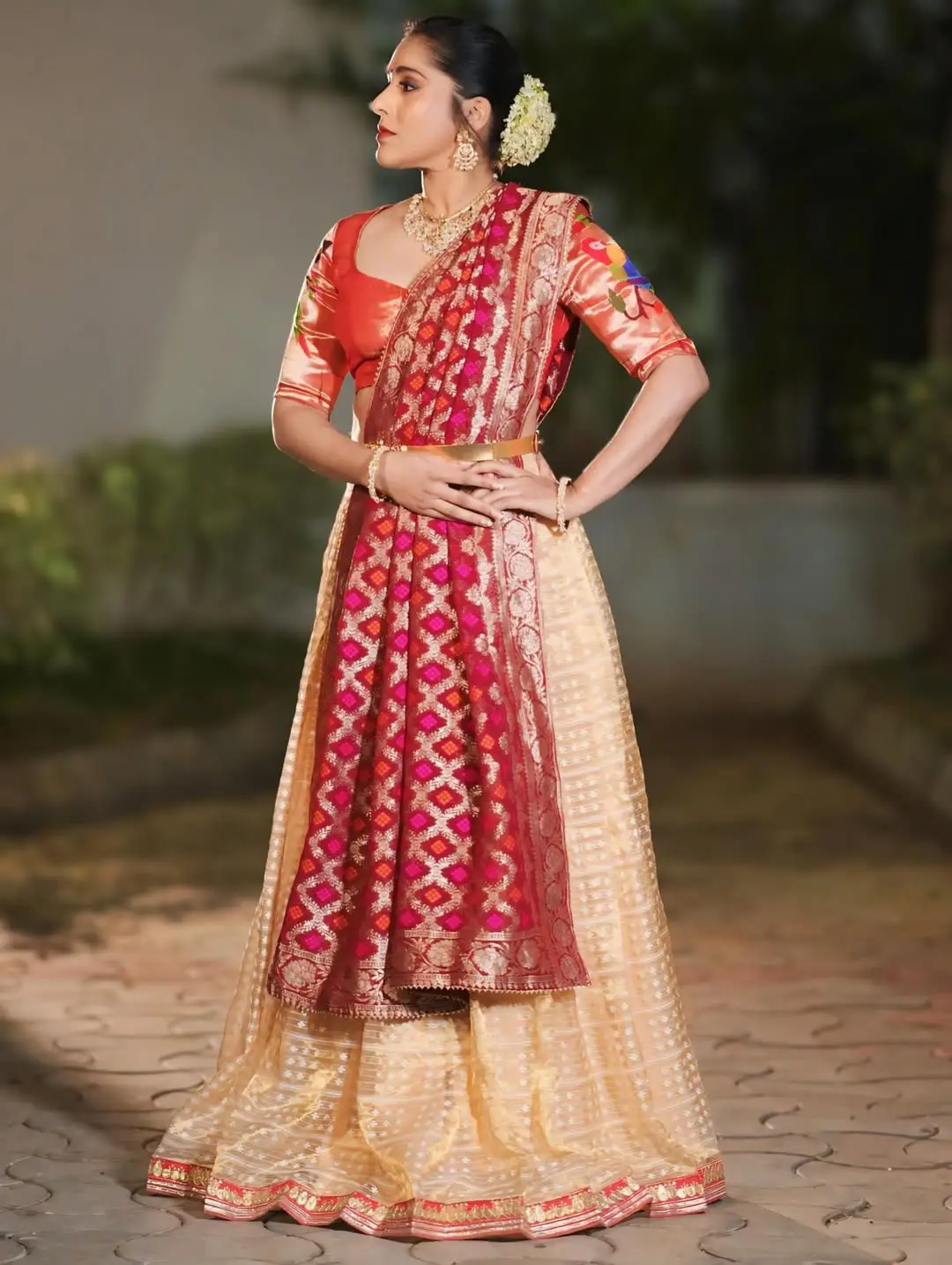 Anchor Rashmi gautham latest photos