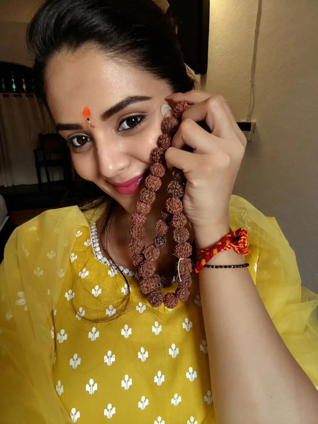 Anchor Sreemukhi shivaratri photo gallerya