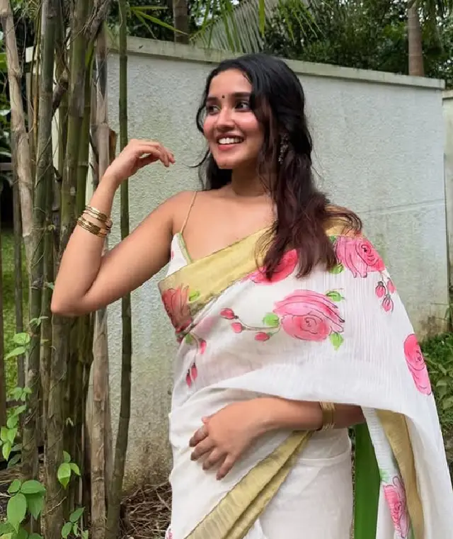 Anikha Surendran Latest Photo Gallery