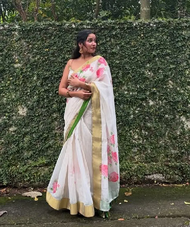 Anikha Surendran Latest Photo Gallery