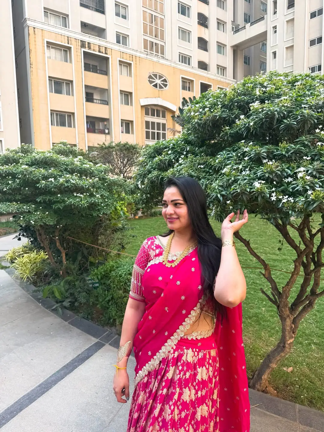 Bigg boss beauty ashwini latest photo gallery