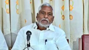 Jeevan Reddy speaking on Congress internal issues in Jagtial
