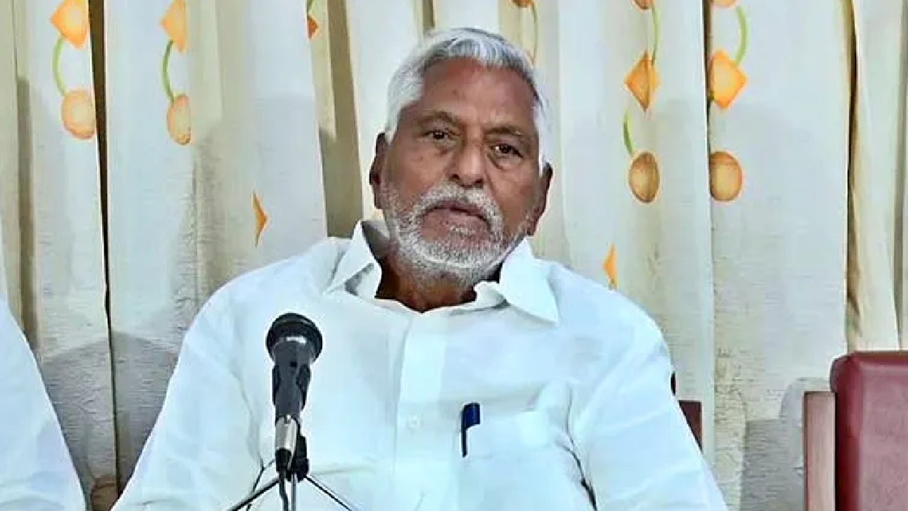 Jeevan Reddy speaking on Congress internal issues in Jagtial
