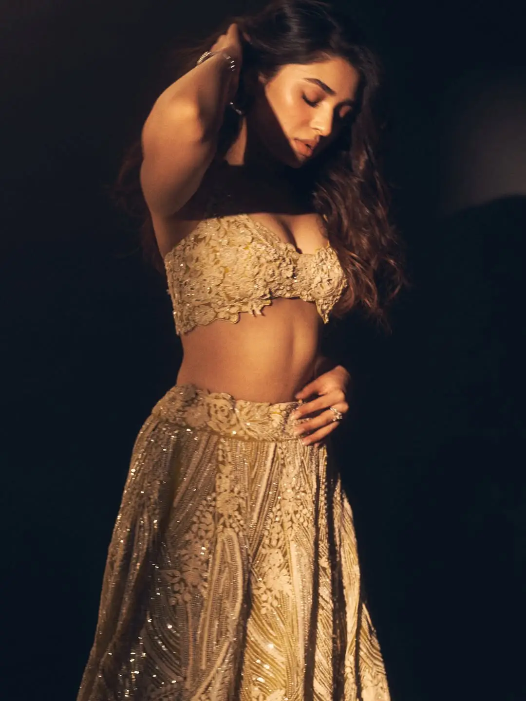 Krithi Shetty latest glamour photos