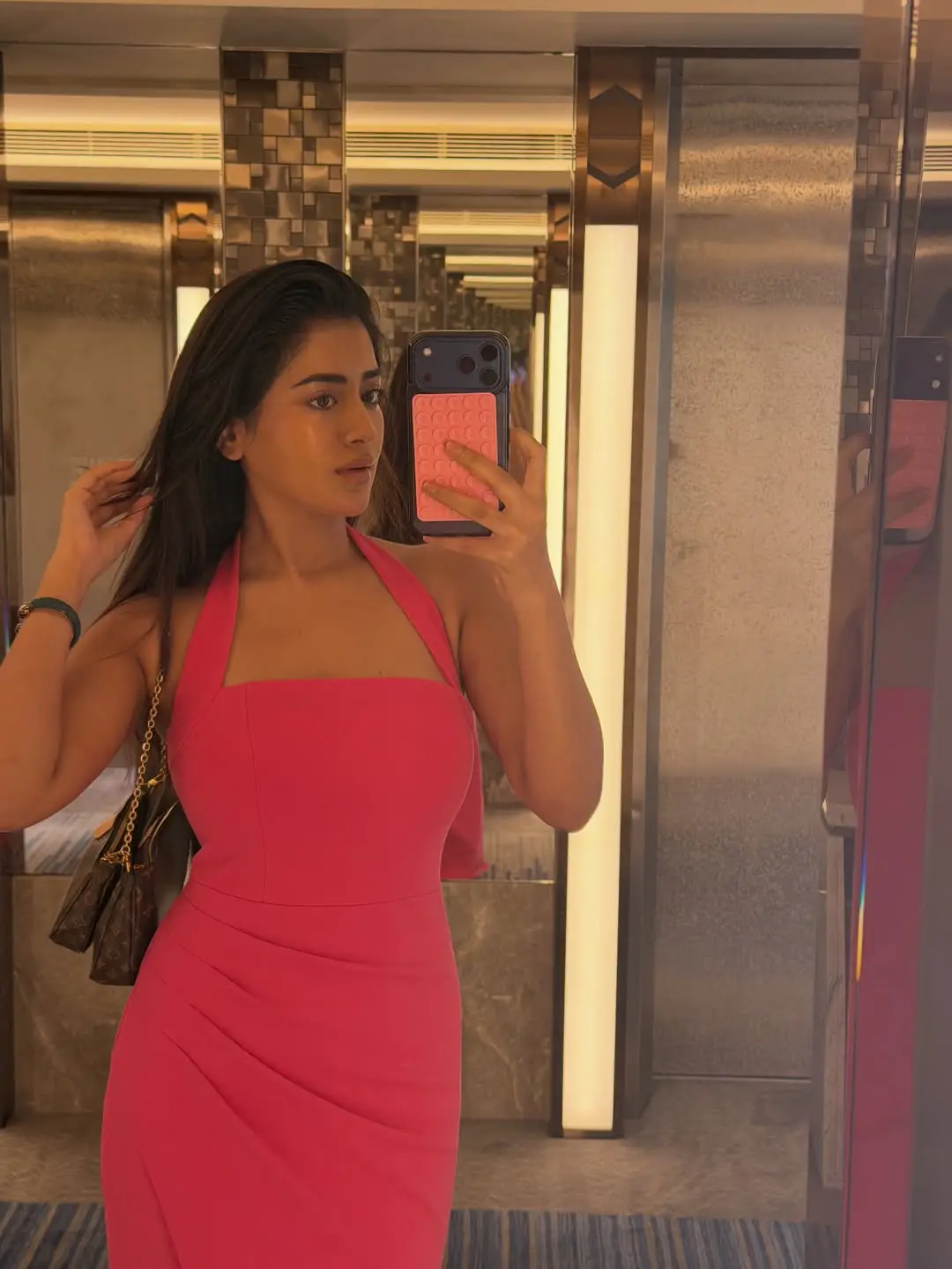 Rashi singh latest photo gallery