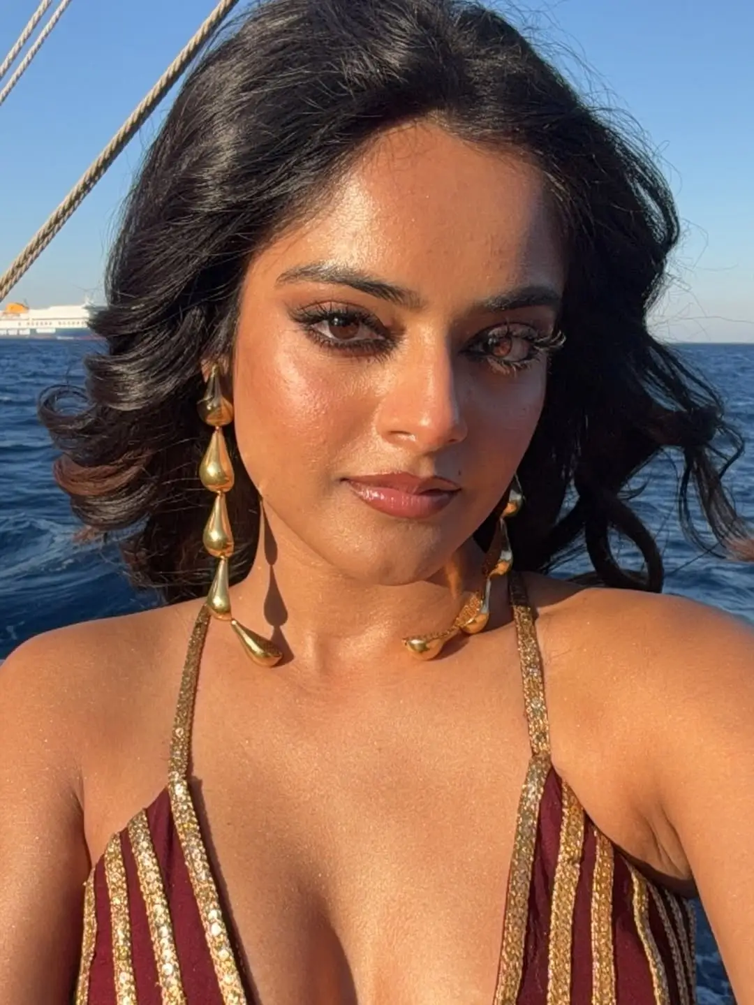 Riddhi kumar latest photo gallery