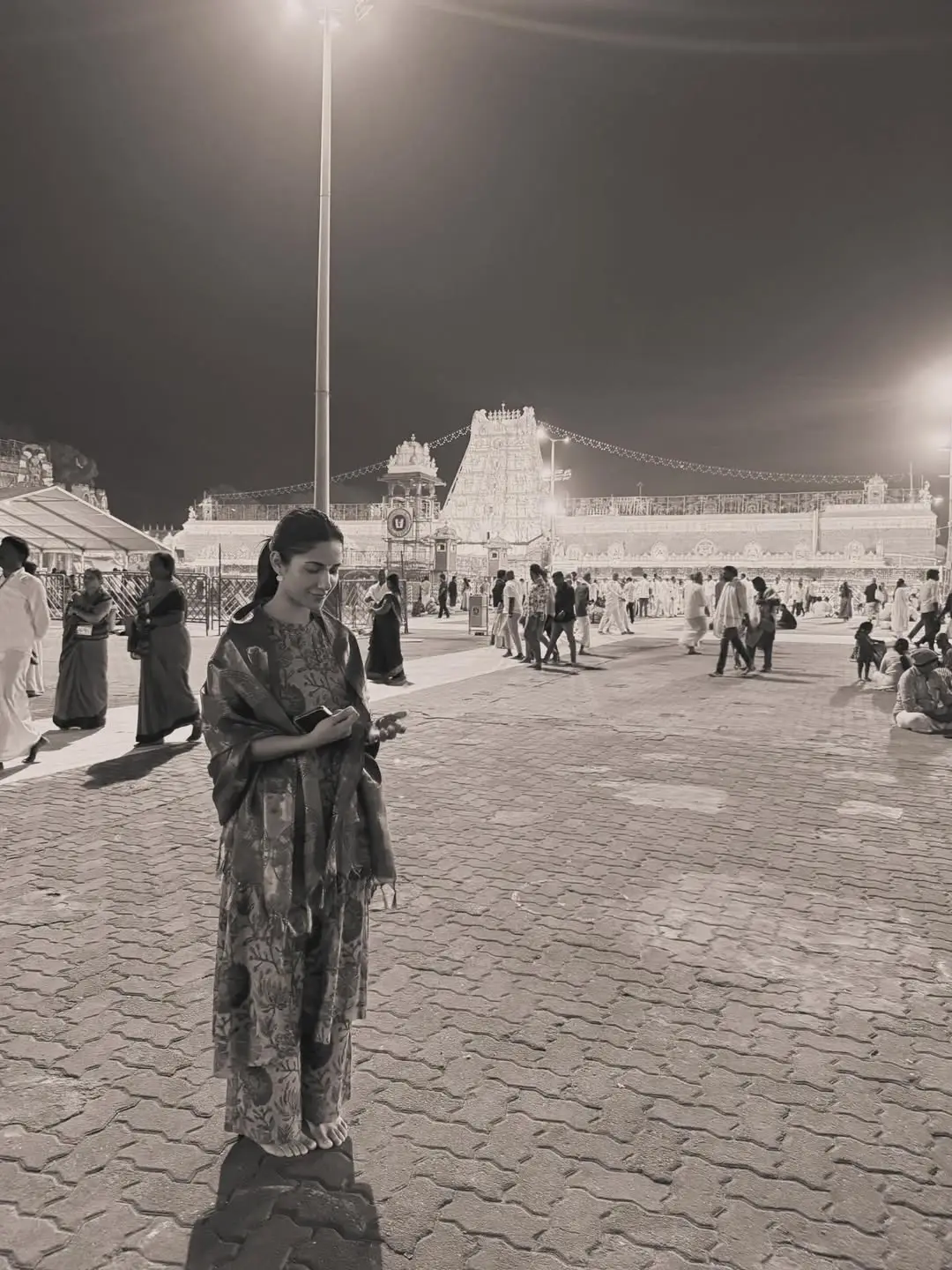 Ruhani Sharma visits Tirumala Sri Venkateswara Swamy Temple