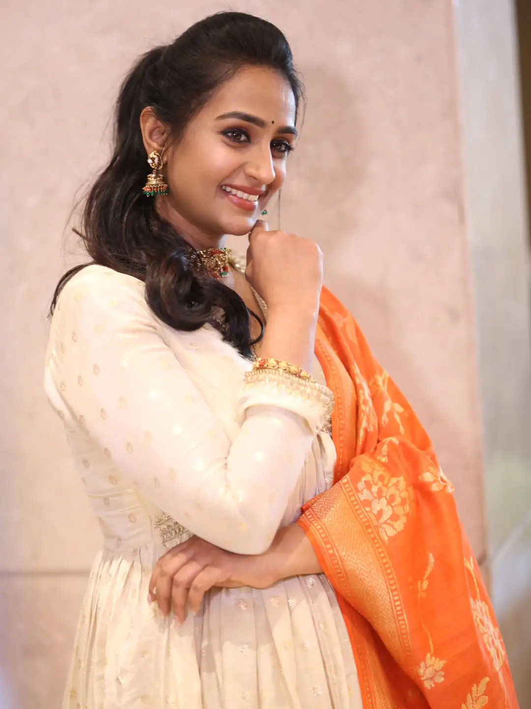 Senior heroine laya latest photo gallery
