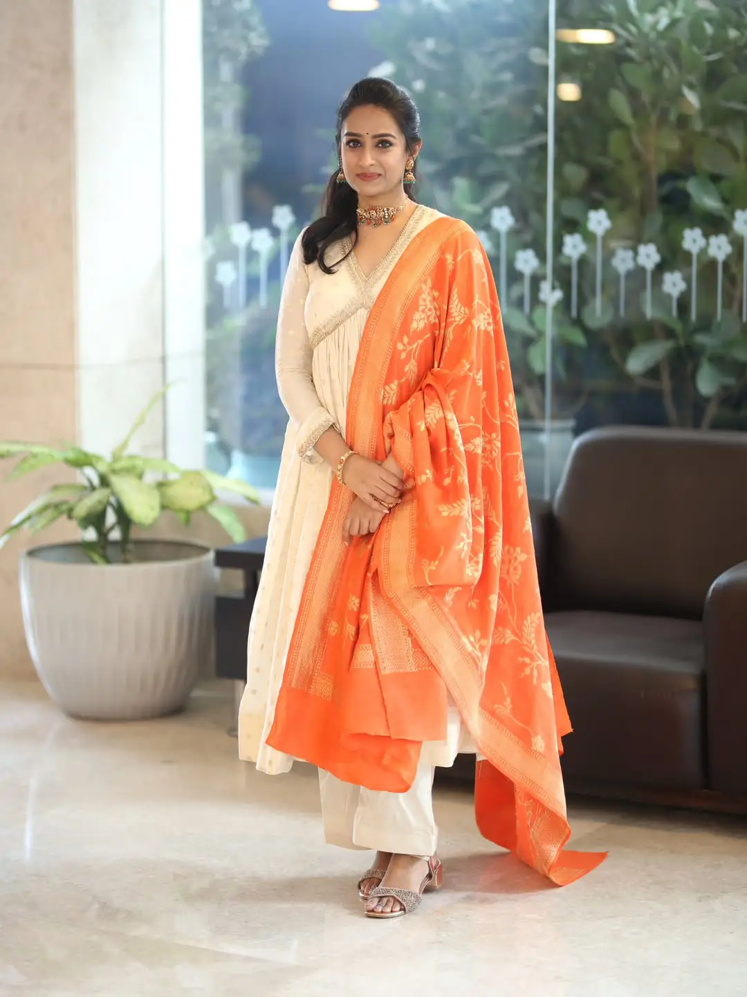 Senior heroine laya latest photo gallery