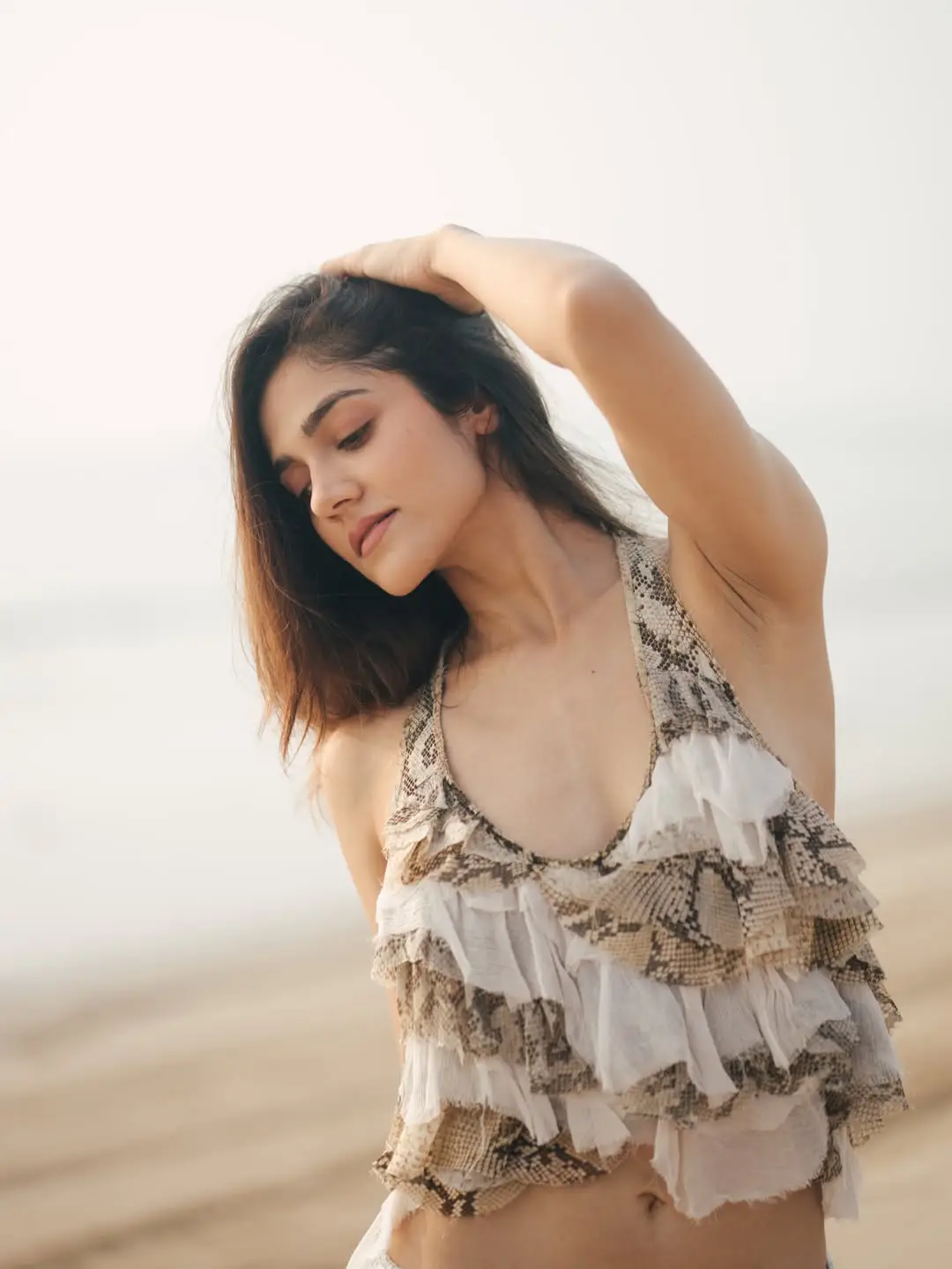 Simran Choudhary latest glamour photo shoot
