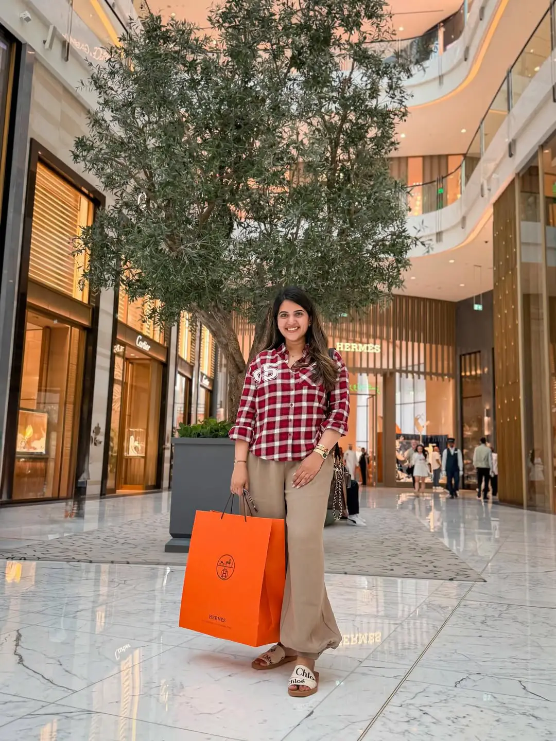 Sravanthi Chokkarapu Dubai vacation photos