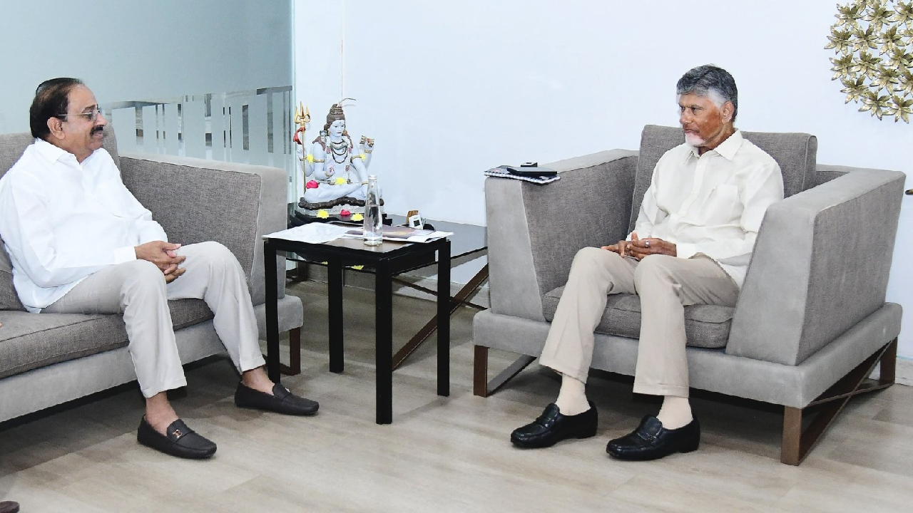 Telangana Minister Tummala Meets AP CM Chandrababu