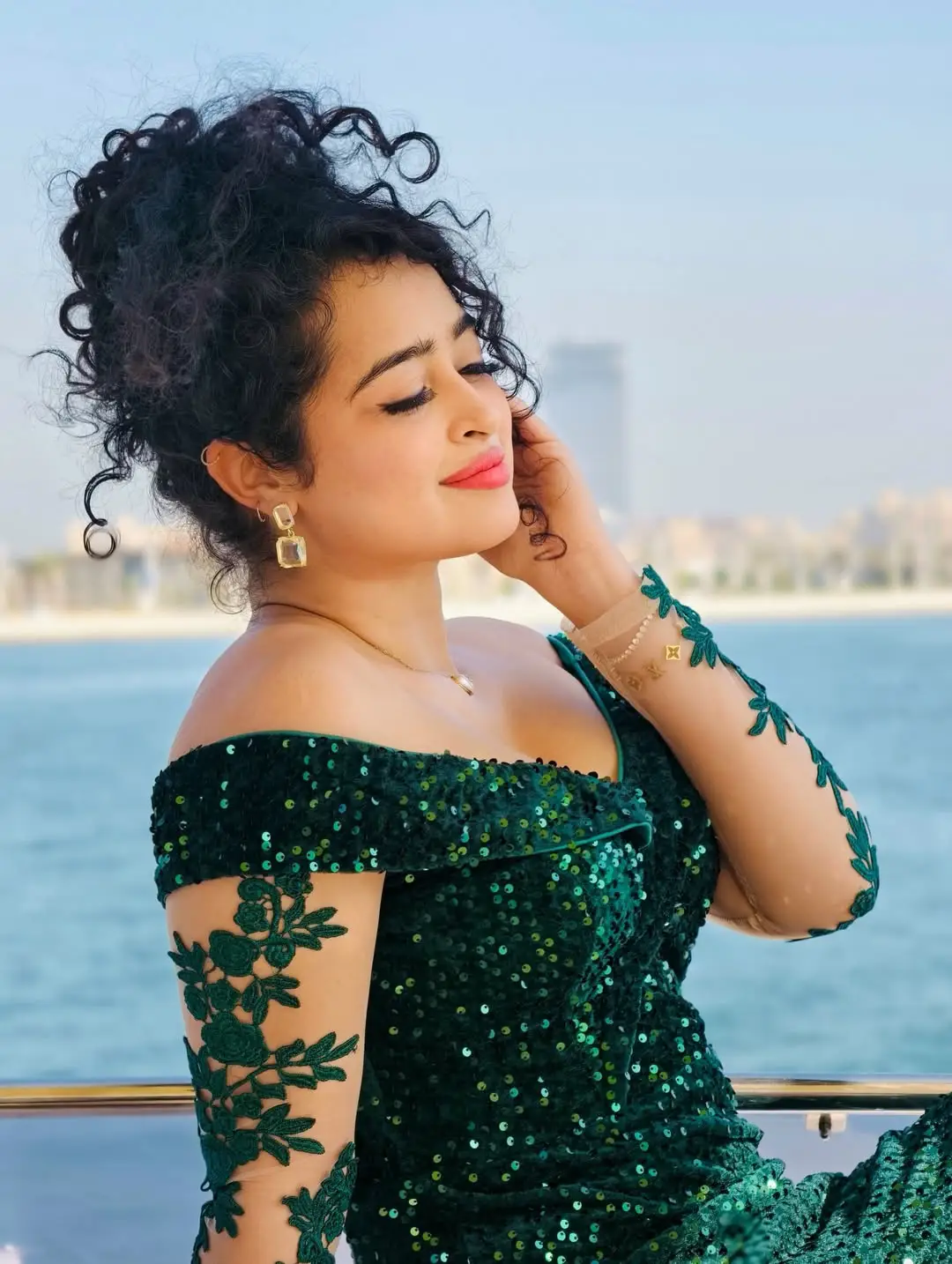 apsara rani latest hot photo shoot