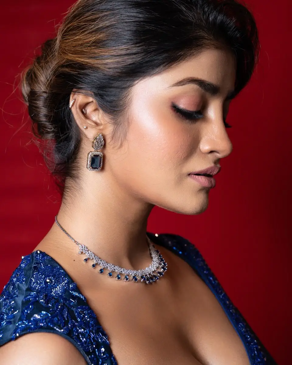 dimple hayathi latest photo gallery
