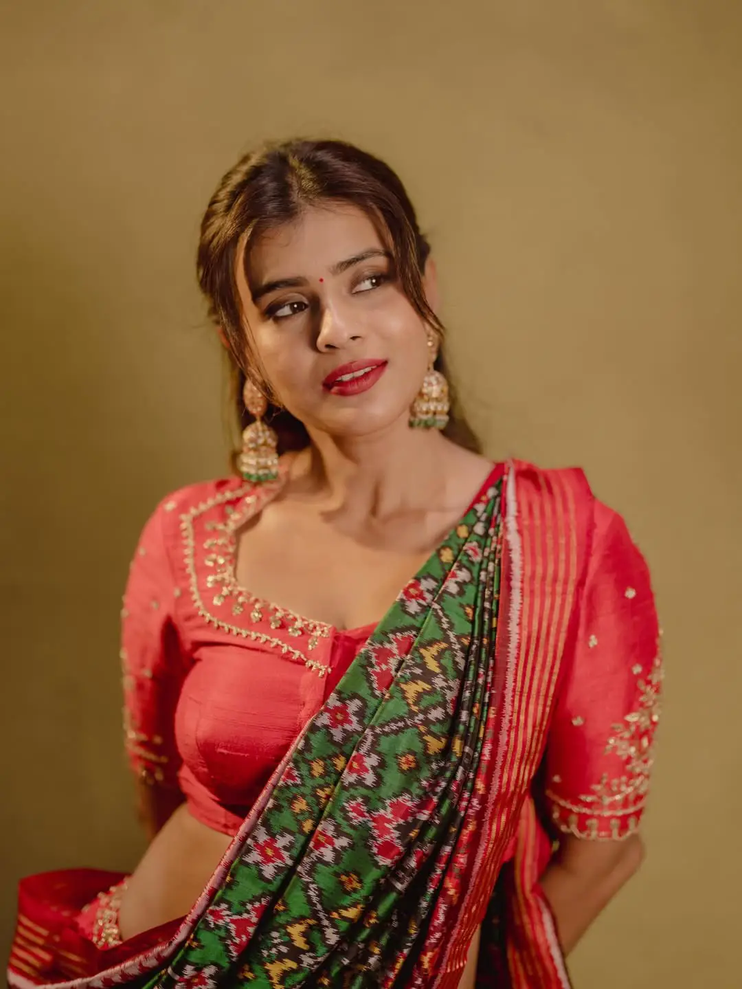 hebah patel latest photo gallery