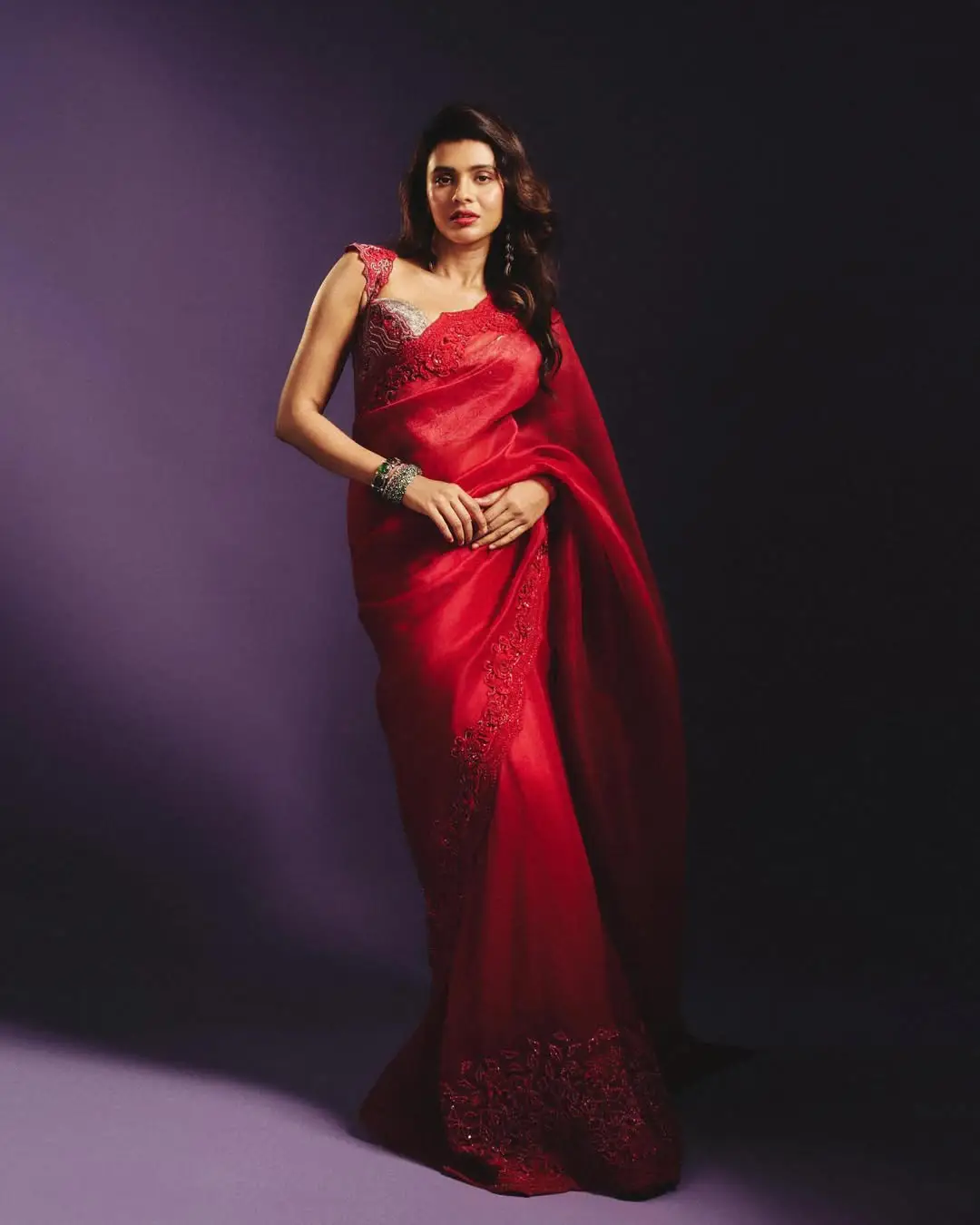 hebah patel latest photos in red saree