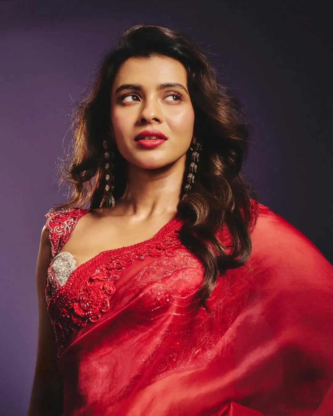 hebah patel latest photos in red saree