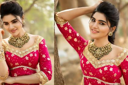 jabardasth varsha latest photo gallery