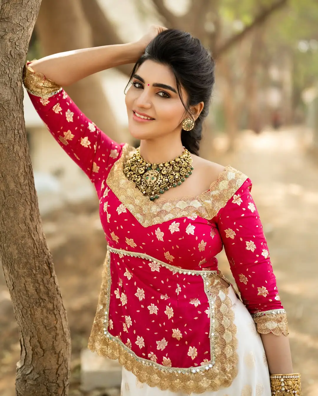 jabardasth varsha latest photo gallery