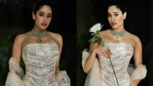 janhvi kapoor latest hot photo gallery