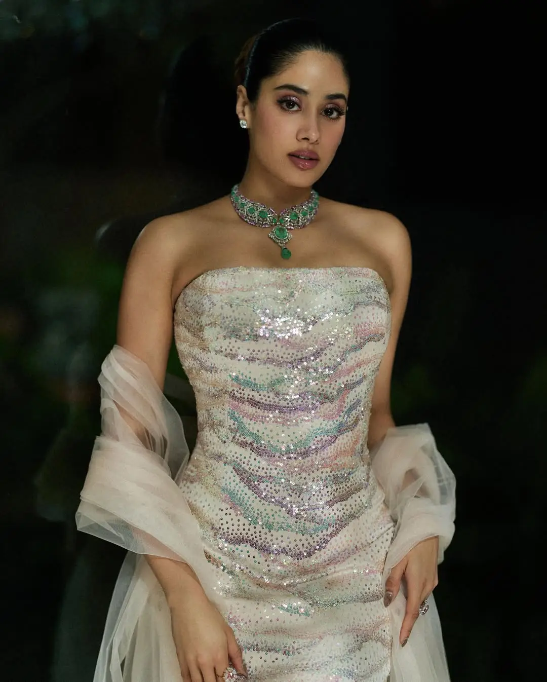 janhvi kapoor latest hot photo gallery