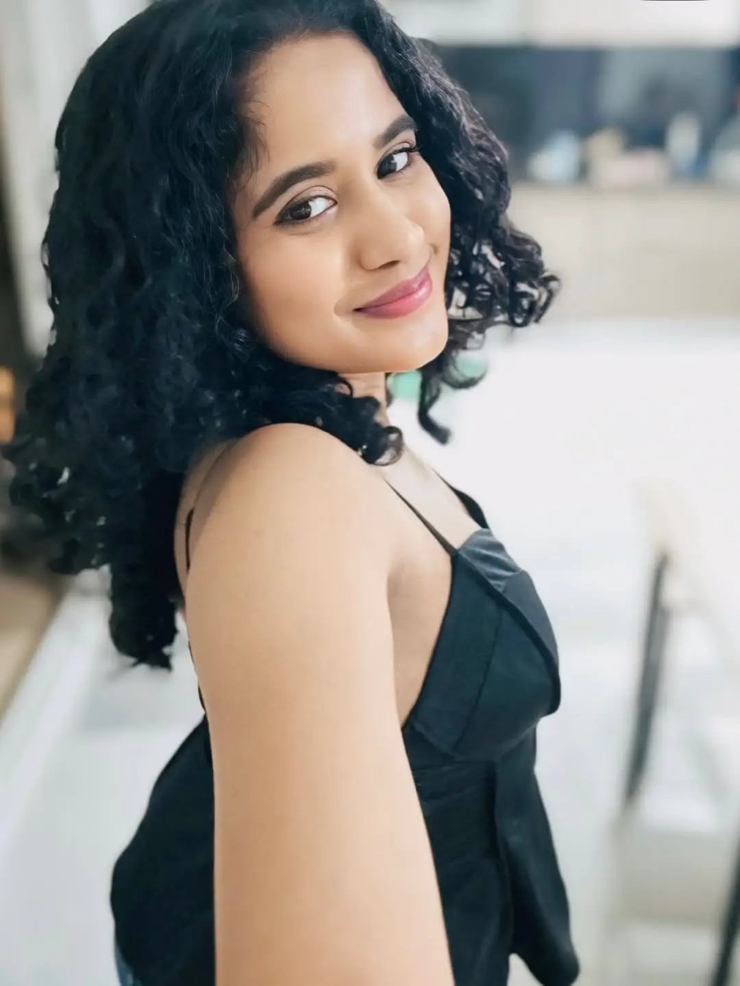 kirrak seetha latest photo gallery