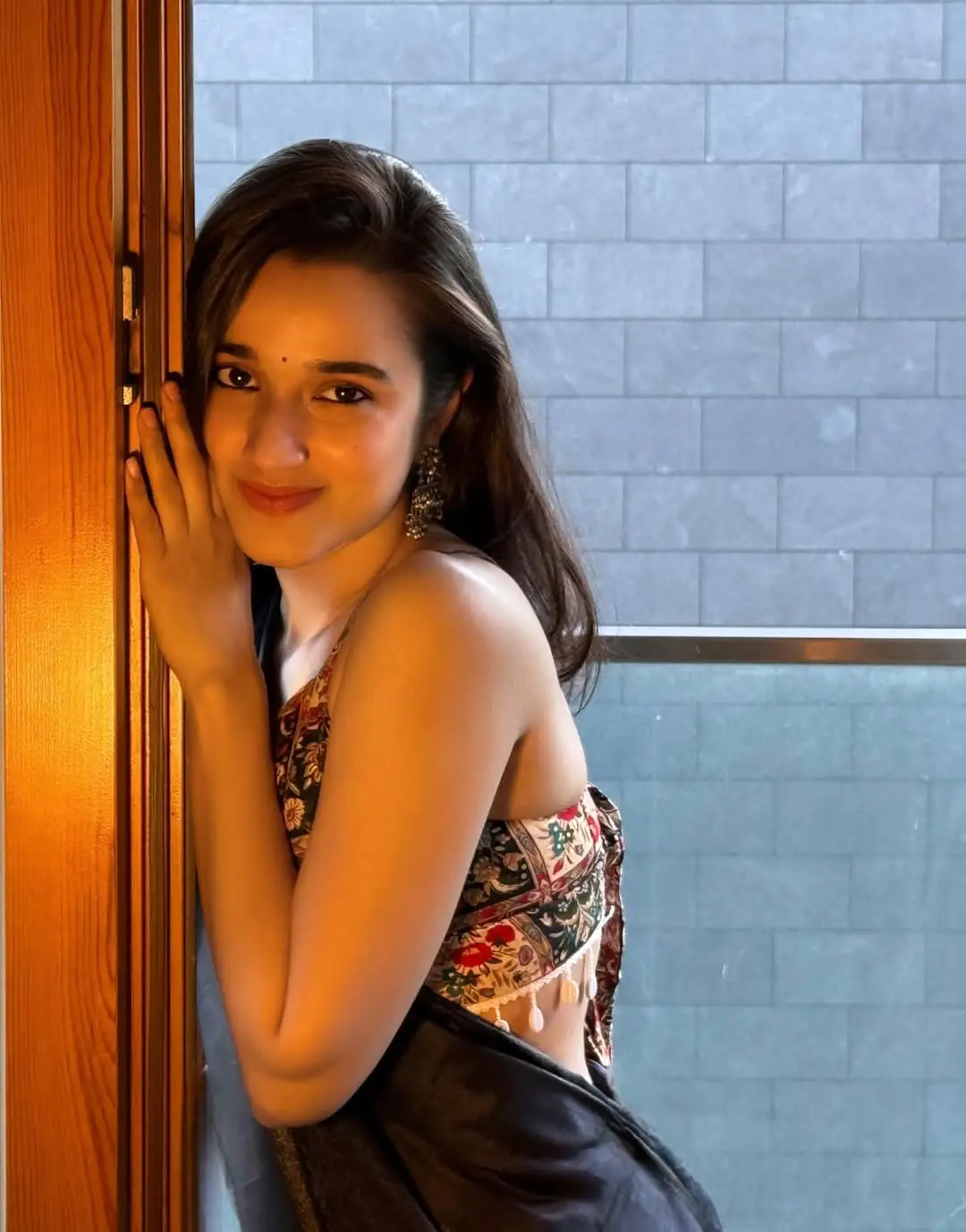 nuveksha latest hot photo gallery