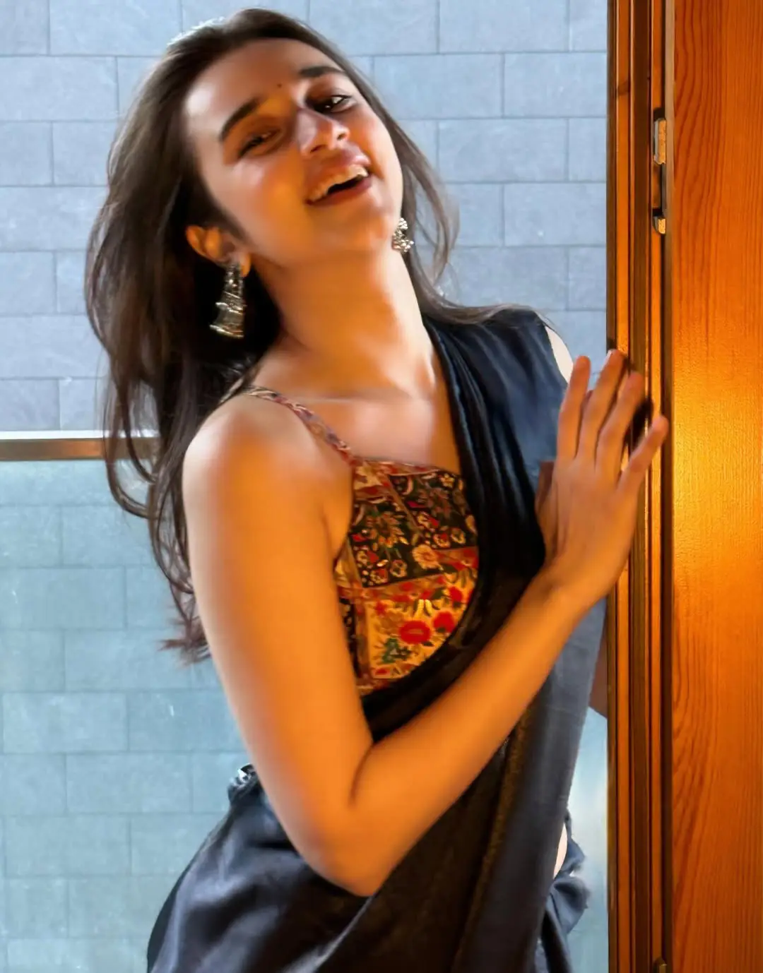 nuveksha latest hot photo gallery