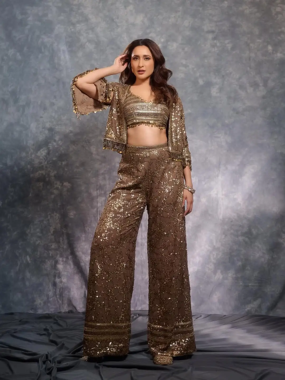 pragya jaiswal latest hot photo gallery
