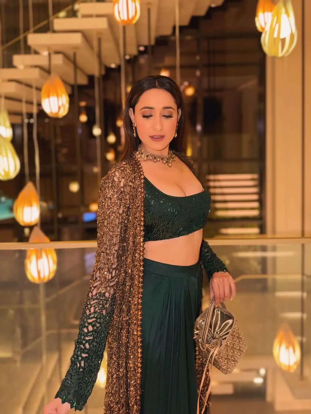 pragya jaiswal latest photo gallery