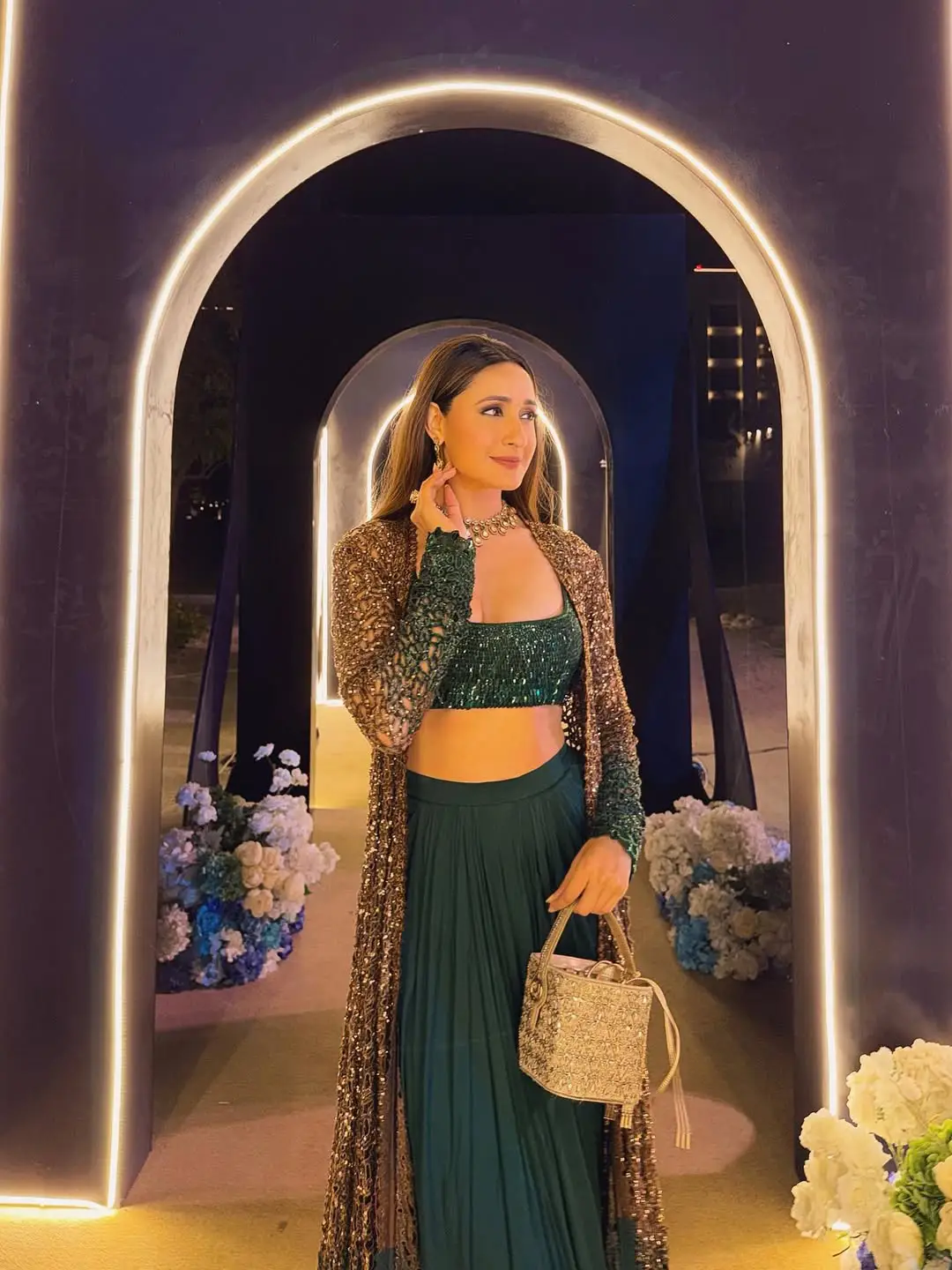 pragya jaiswal latest photo gallery