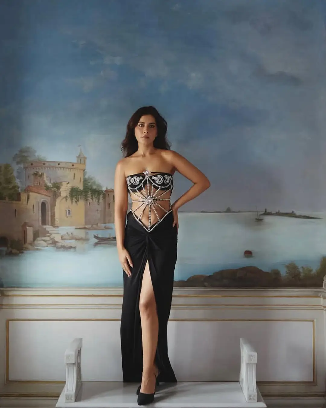 rashi khanna latest photo gallery
