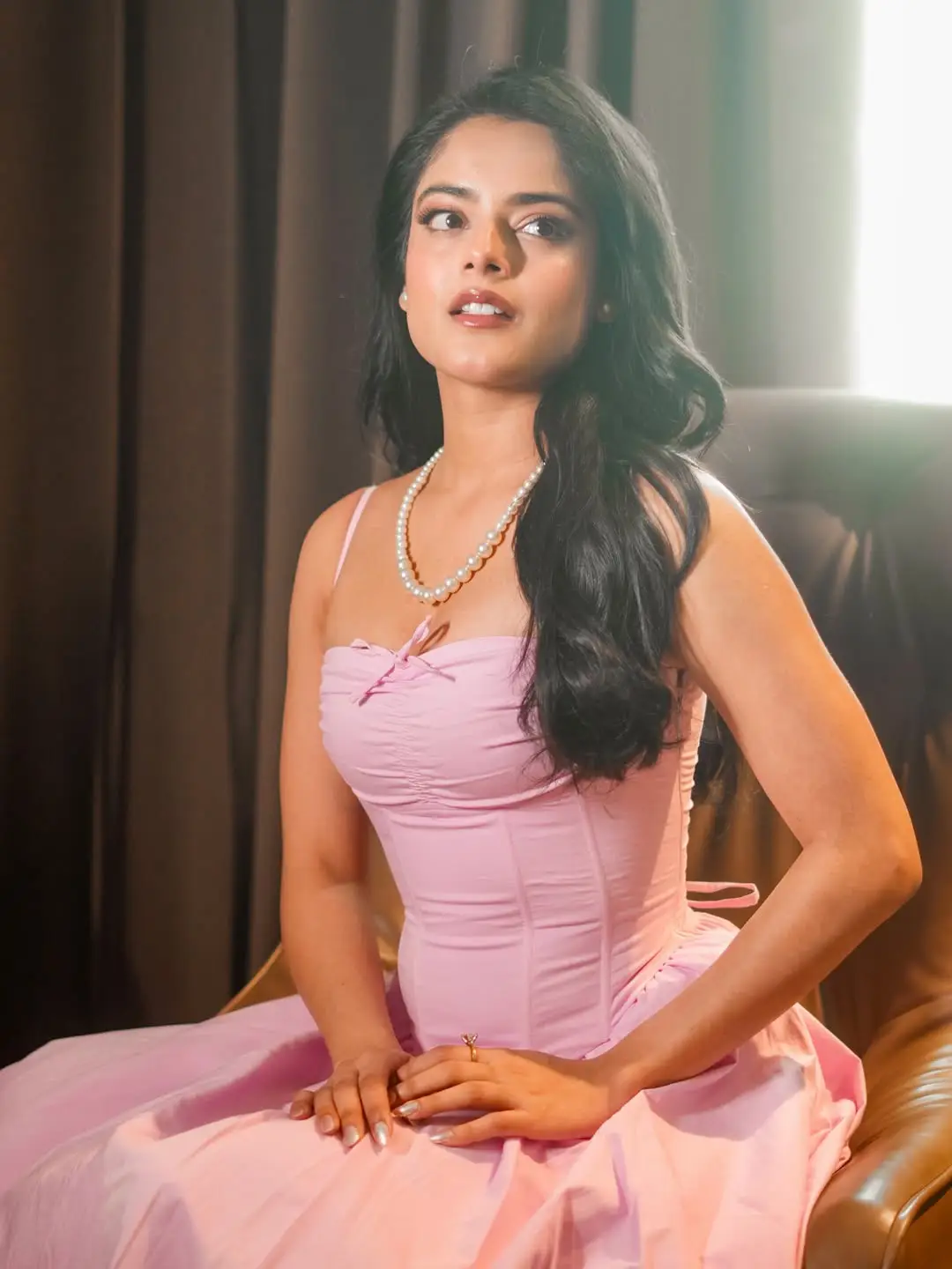 riddhi kumar latest photos viral on social media