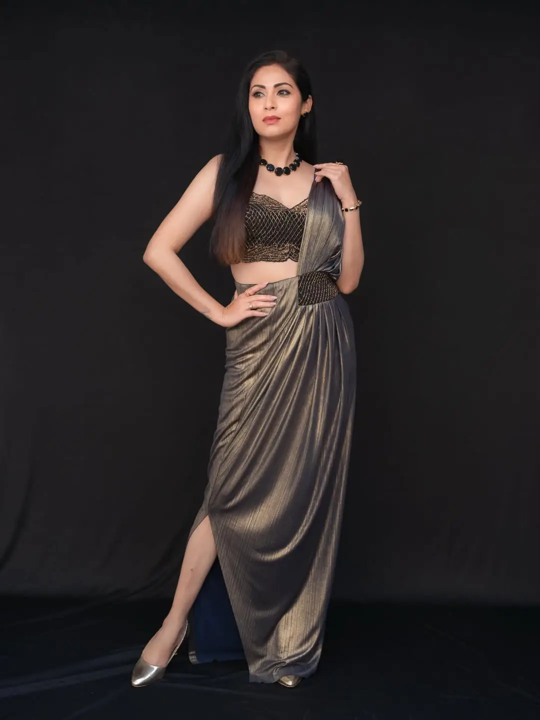 sadha latest photo gallery