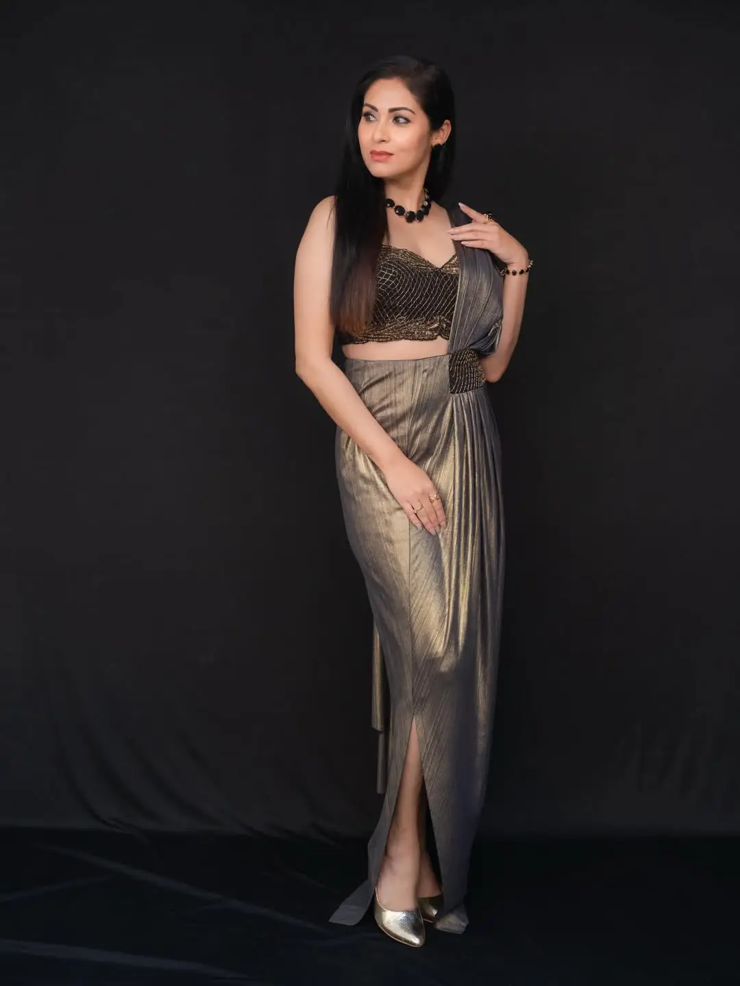 sadha latest photo gallery