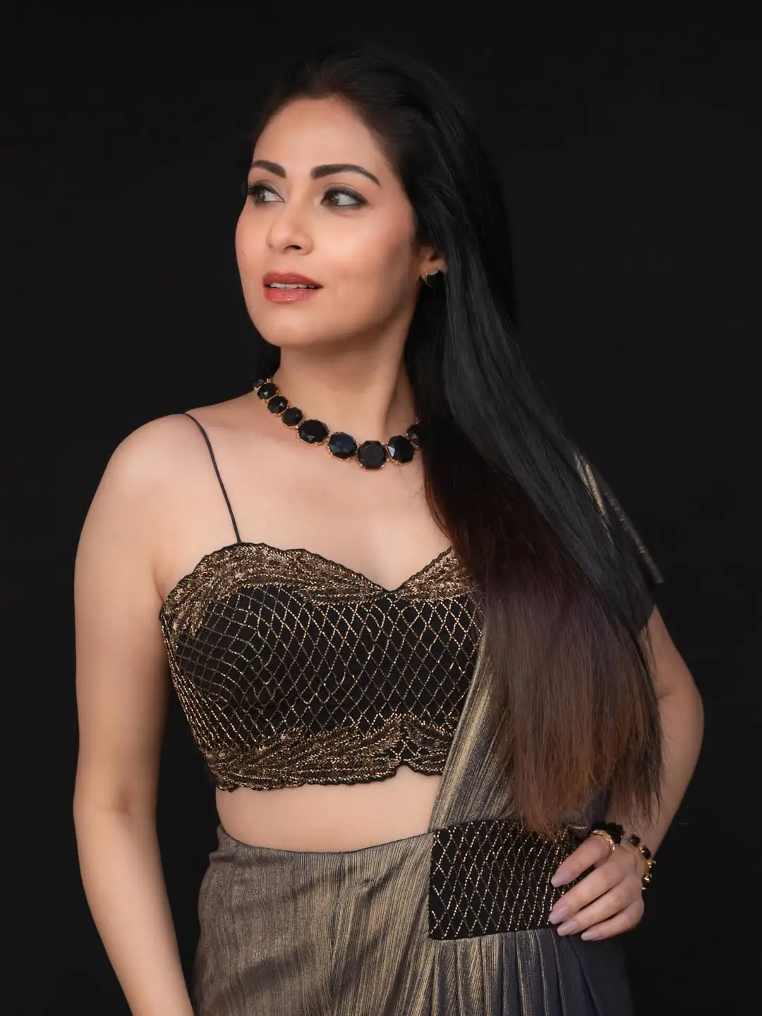 sadha latest photo gallery