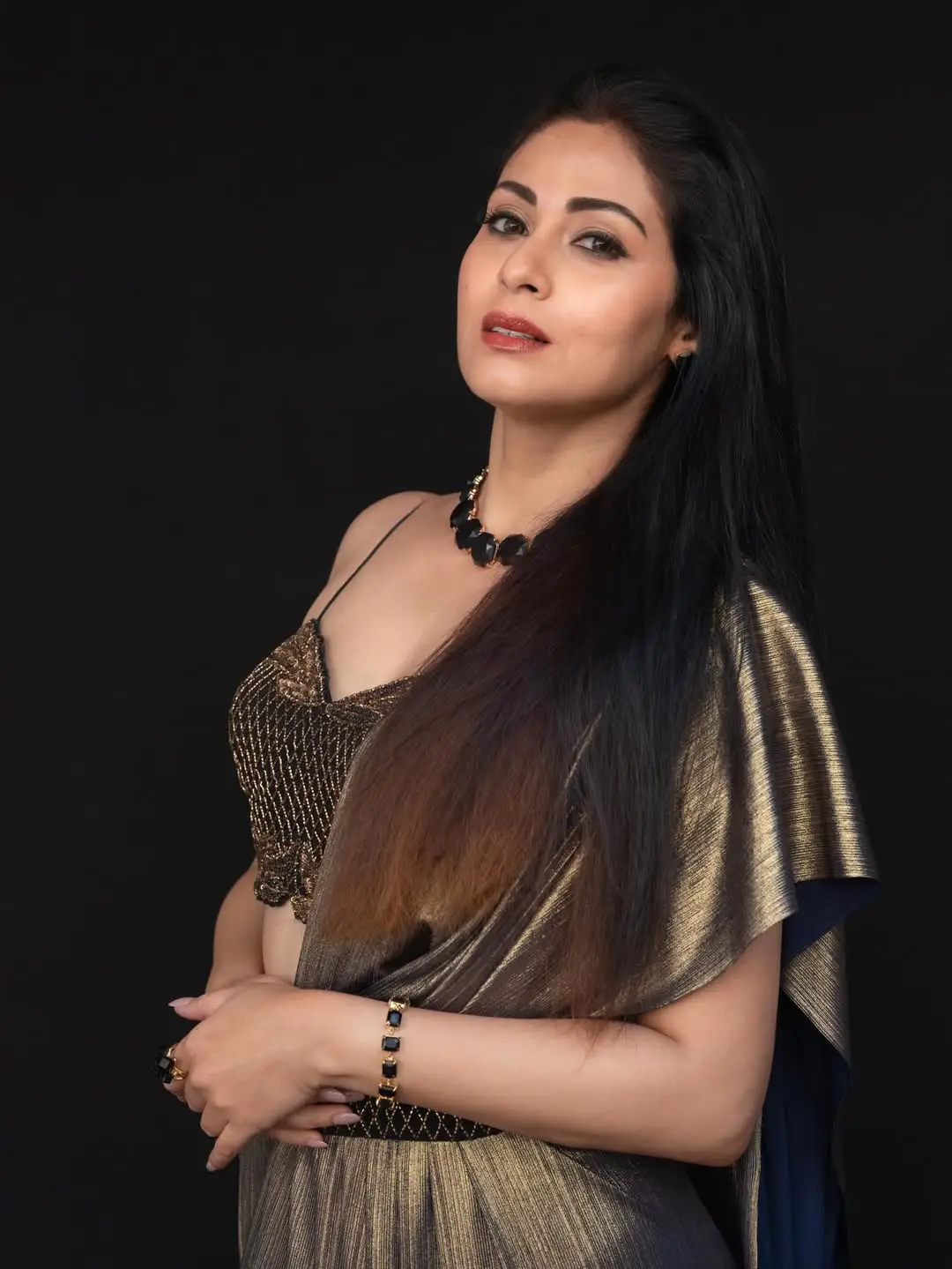 sadha latest photo gallery