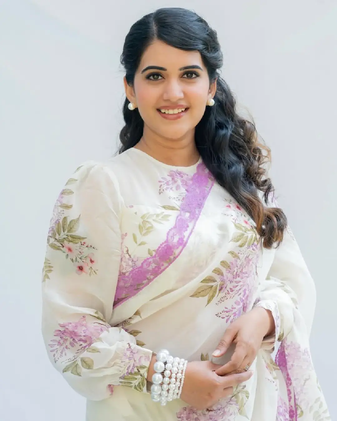 sravanthi chokkarapu latest photo gallery