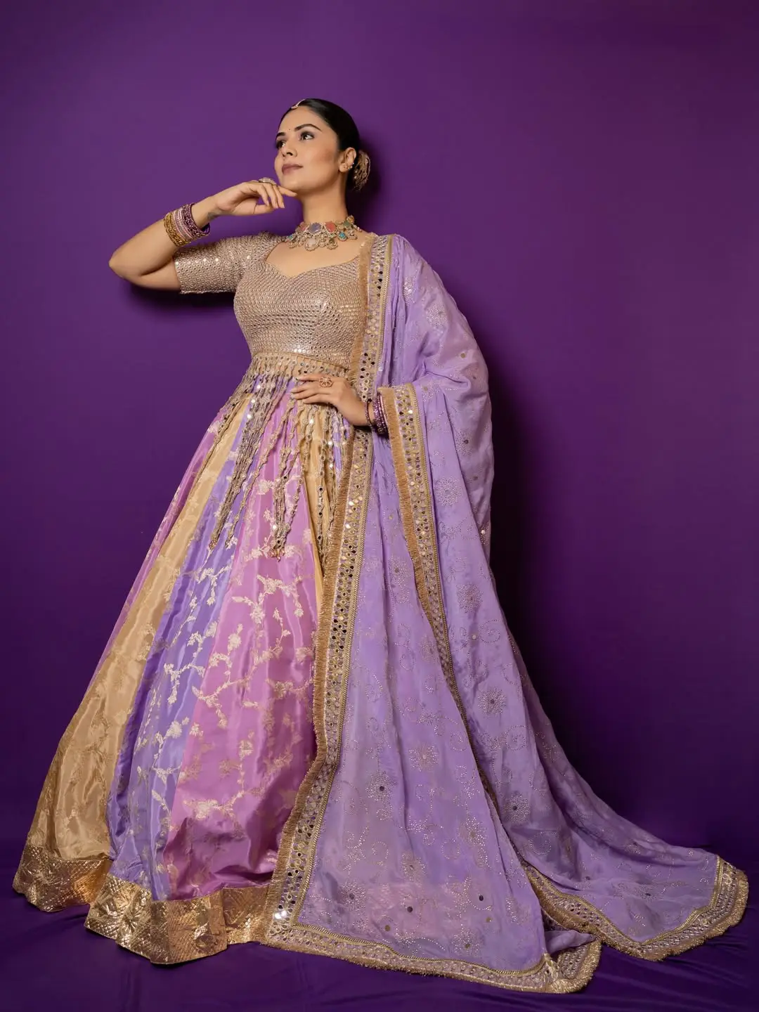 sreemukhi latest glamour photo shoot