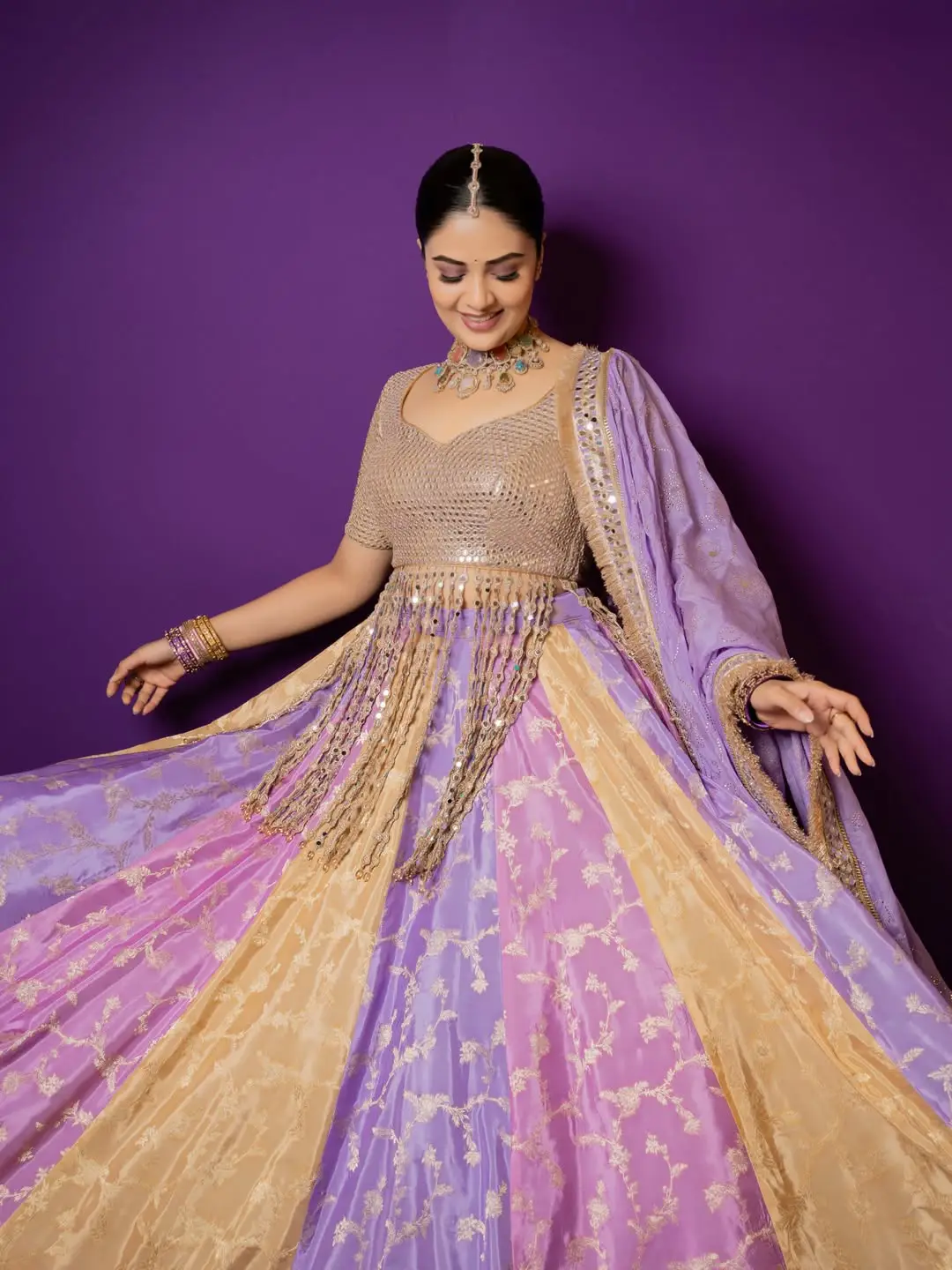 sreemukhi latest glamour photo shoot