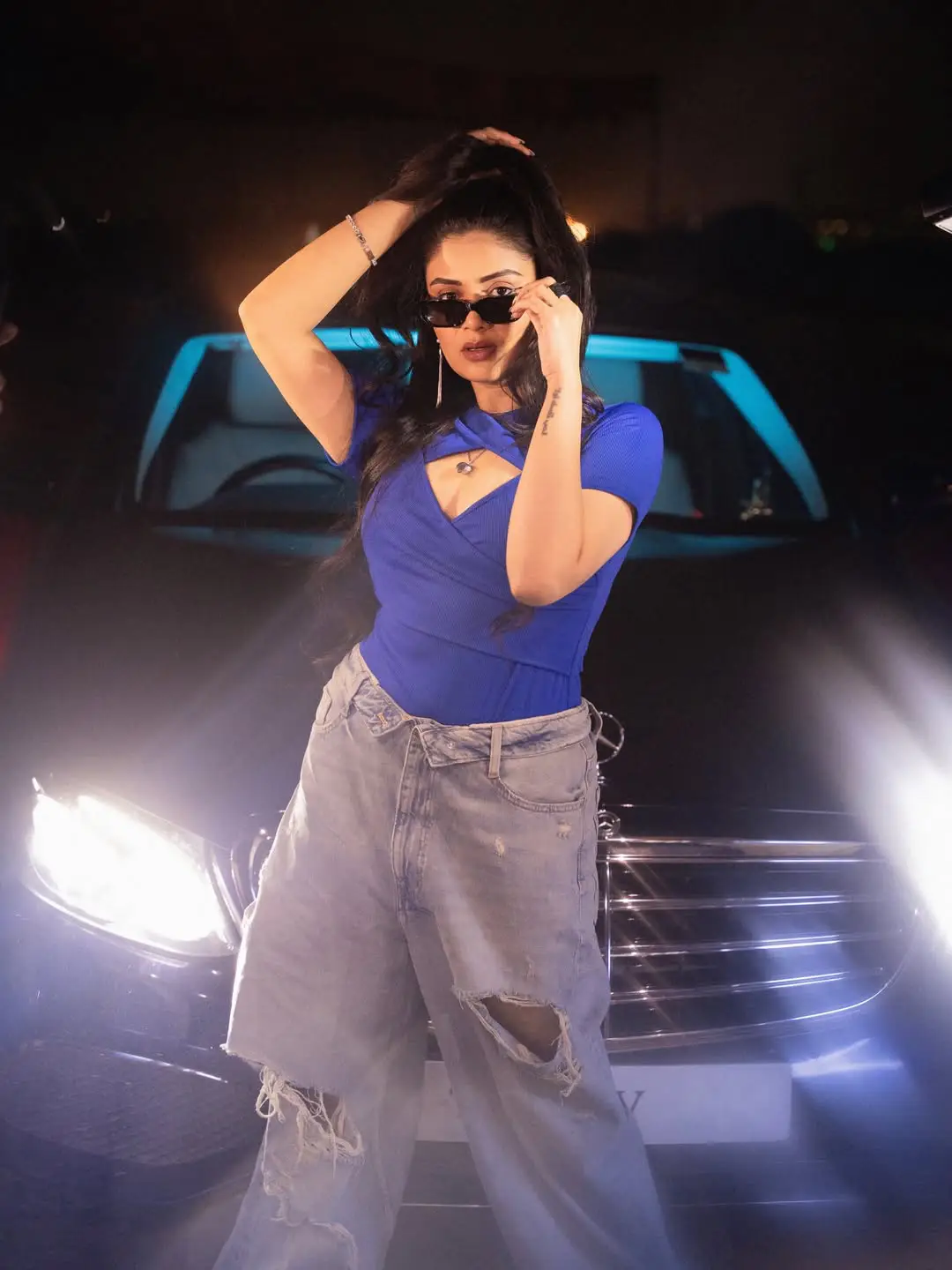 Anchor Sreemukhi latest Photos with Benz Car