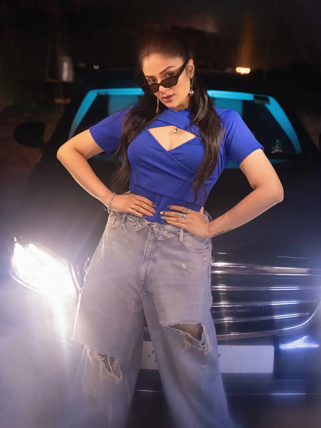 Anchor Sreemukhi latest Photos with Benz Car