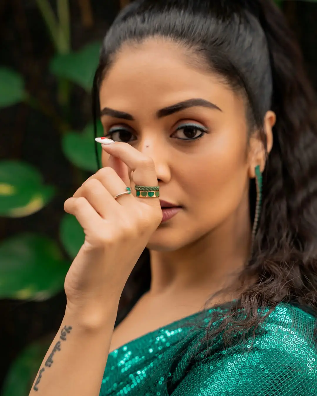 Anchor Sreemukhi latest hot photoshoot
