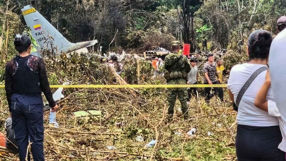 Colombian military plane crash