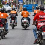 ఎల్పీజీ కొరత … 30% కి పడిపోయిన గిగ్ వర్కర్ల ఆదాయం