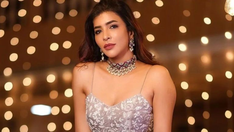 Manchu Lakshmi Pushpa dialogue