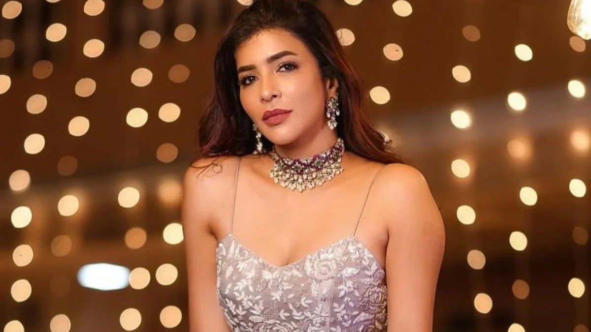 Manchu Lakshmi Pushpa dialogue